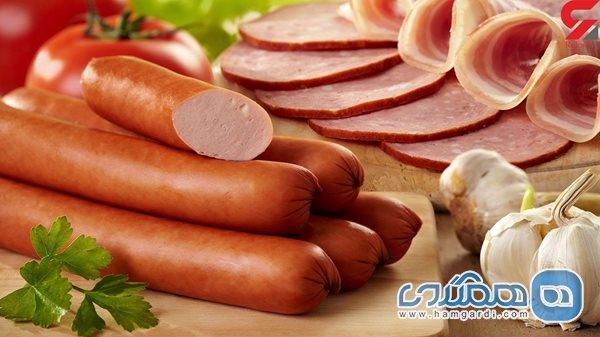 چگونه فساد در سوسیس و کالباس را تشخیص دهیم؟ چگونه فساد در سوسیس و کالباس را تشخیص دهیم؟