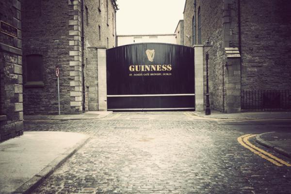 مرکز تفریحات گینس، کماکان پربازدیدترین جاذبه گردشگری ایرلند